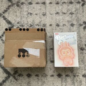 Labubu LOVE (RED) Big Into Energy Series Unopened Authentic